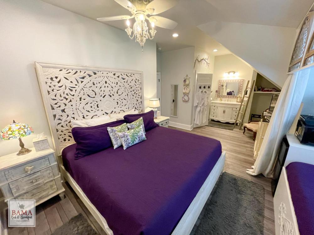 Suite interior